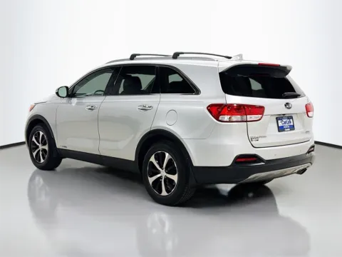 More photos of 2017 Kia Sorento EX at CarLink Morristown, NJ