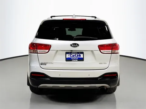 More photos of 2017 Kia Sorento EX at CarLink Morristown, NJ
