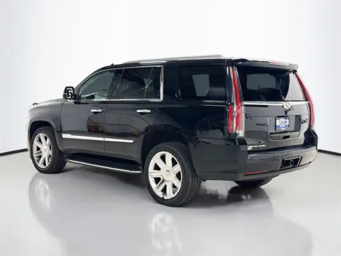 More photos of 2017 Cadillac Escalade Luxury at CarLink Morristown, NJ