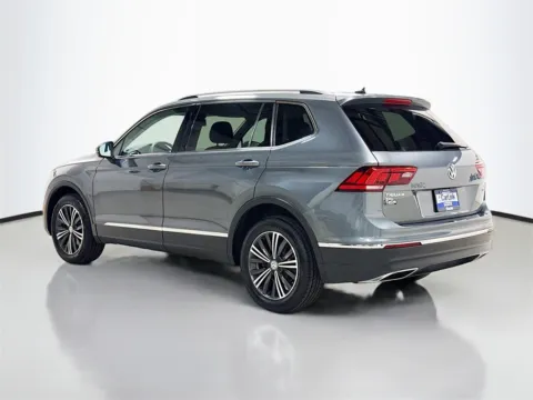 More photos of 2018 Volkswagen Tiguan 2.0T SEL at CarLink Morristown, NJ