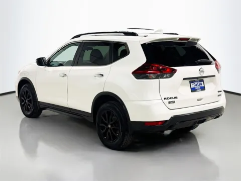 More photos of 2018 Nissan Rogue SV at CarLink Morristown, NJ