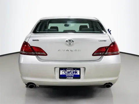 More photos of 2009 Toyota Avalon Limited at CarLink Morristown, NJ