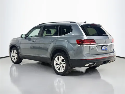 More photos of 2021 Volkswagen Atlas 3.6L V6 SE w/Technology at CarLink Morristown, NJ