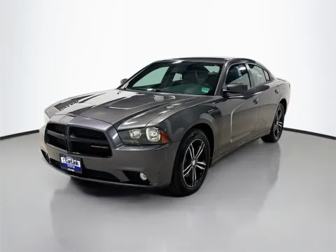 Another view of 2014 Dodge Charger SXT for sale in Morristown, NJ at CarLink Morristown