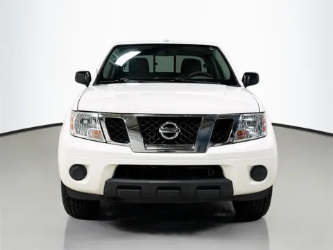 Photos of 2018 Nissan Frontier SV for sale in Morristown, NJ at CarLink Morristown