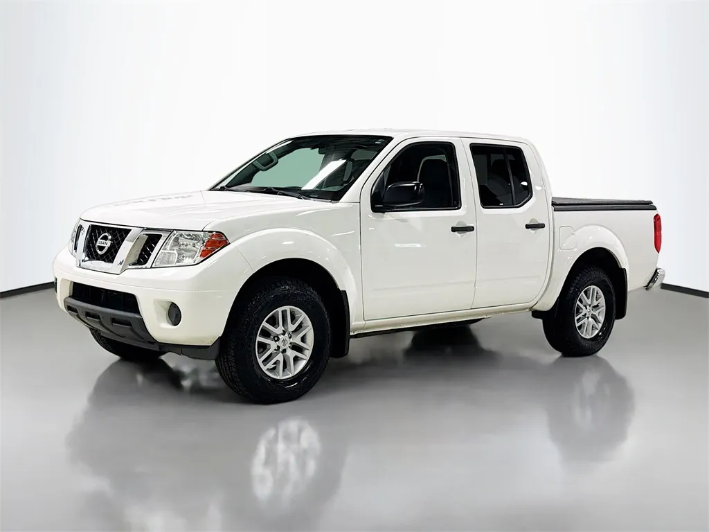 White 2018 Nissan Frontier SV for sale in Morristown, NJ