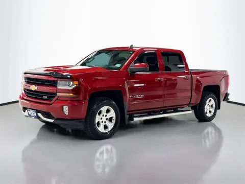 Another view of 2018 Chevrolet Silverado 1500 LT for sale in Morristown, NJ at CarLink Morristown
