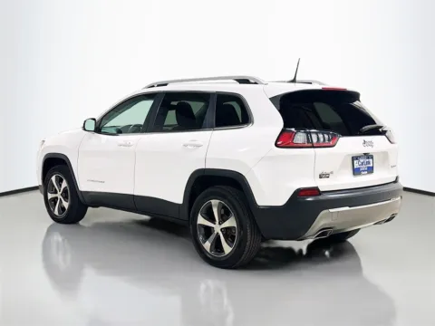 More photos of 2019 Jeep Cherokee Limited at CarLink Morristown, NJ