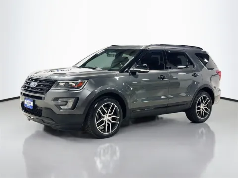 Another view of 2017 Ford Explorer Sport for sale in Morristown, NJ at CarLink Morristown