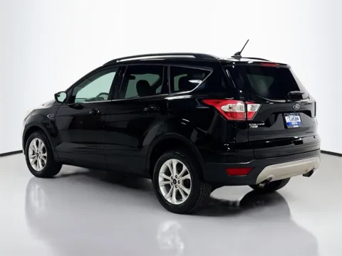 More photos of 2018 Ford Escape SEL at CarLink Morristown, NJ