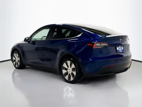 More photos of 2021 Tesla Model Y Long Range at CarLink Morristown, NJ