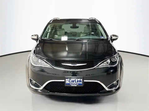 Photos of 2017 Chrysler Pacifica Limited for sale in Morristown, NJ at CarLink Morristown