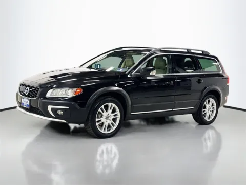 Another view of 2016 Volvo XC70 T5 Platinum for sale in Morristown, NJ at CarLink Morristown