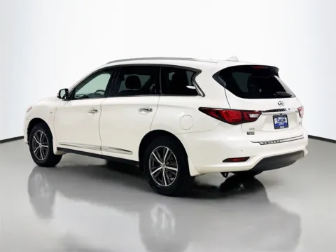 More photos of 2019 INFINITI QX60 LUXE at CarLink Morristown, NJ