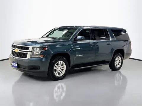 Another view of 2019 Chevrolet Suburban LT for sale in Morristown, NJ at CarLink Morristown