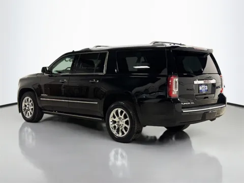 More photos of 2015 GMC Yukon XL Denali at CarLink Morristown, NJ
