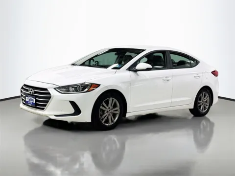 Another view of 2017 Hyundai Elantra SE for sale in Morristown, NJ at CarLink Morristown