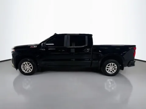 More photos of 2020 Chevrolet Silverado 1500 RST at CarLink Morristown, NJ