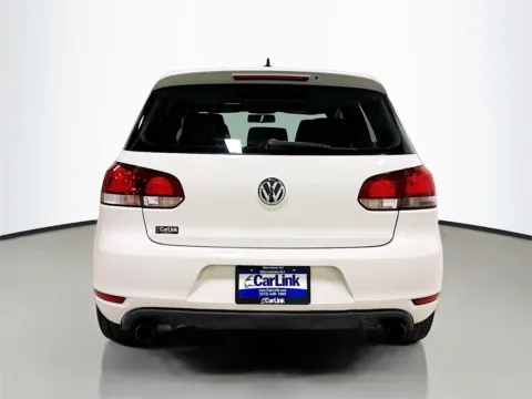 More photos of 2011 Volkswagen GTI at CarLink Morristown, NJ