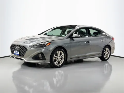 Another view of 2018 Hyundai Sonata Limited for sale in Morristown, NJ at CarLink Morristown