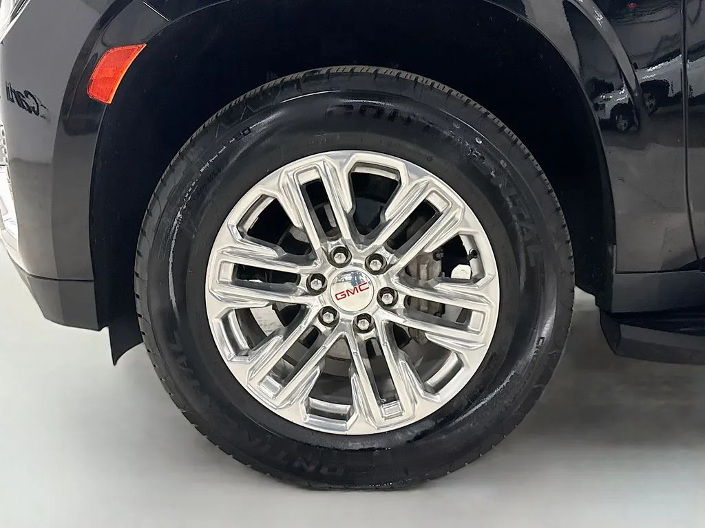 2022 GMC Yukon SLT - Photo 39