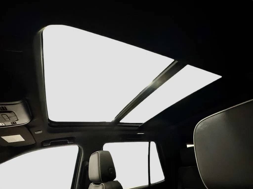 2022 GMC Yukon SLT - Photo 29