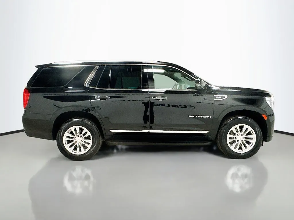 2022 GMC Yukon SLT - Photo 8