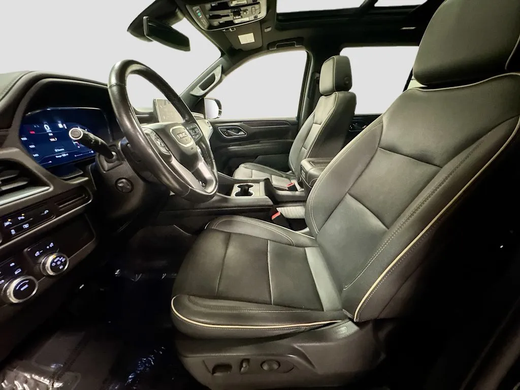 2022 GMC Yukon SLT - Photo 9