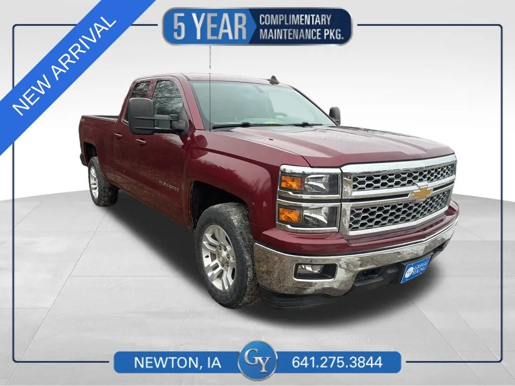 Red 2015 Chevrolet Silverado 1500 LT for sale in Newton, IA