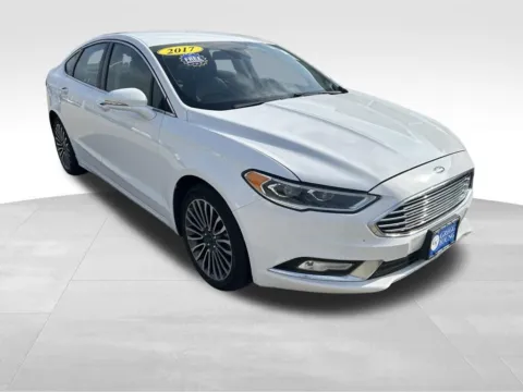 More photos of 2017 Ford Fusion SE at Gregg Young Newton, IA