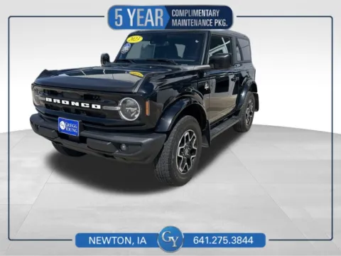 Black 2023 Ford Bronco Outer Banks for sale in Newton, IA