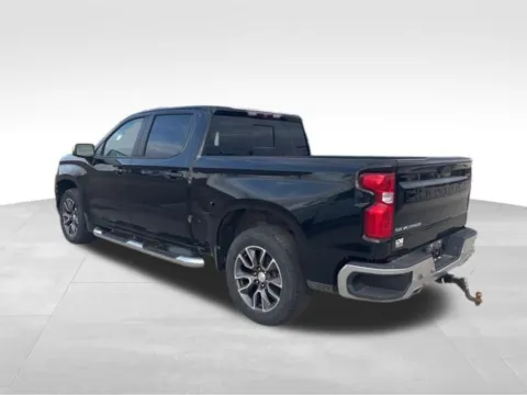 More photos of 2020 Chevrolet Silverado 1500 LT at Gregg Young Newton, IA