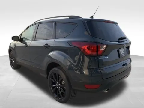More photos of 2019 Ford Escape SE at Gregg Young Newton, IA
