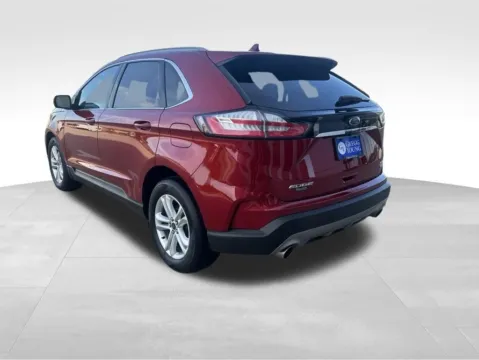 More photos of 2020 Ford Edge SEL at Gregg Young Newton, IA