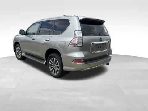 More photos of 2023 Lexus GX 460 Luxury at Gregg Young Newton, IA