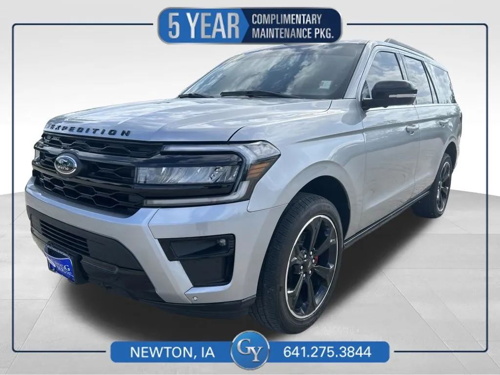 Silver 2024 Ford Expedition Limited for sale in Newton, IA