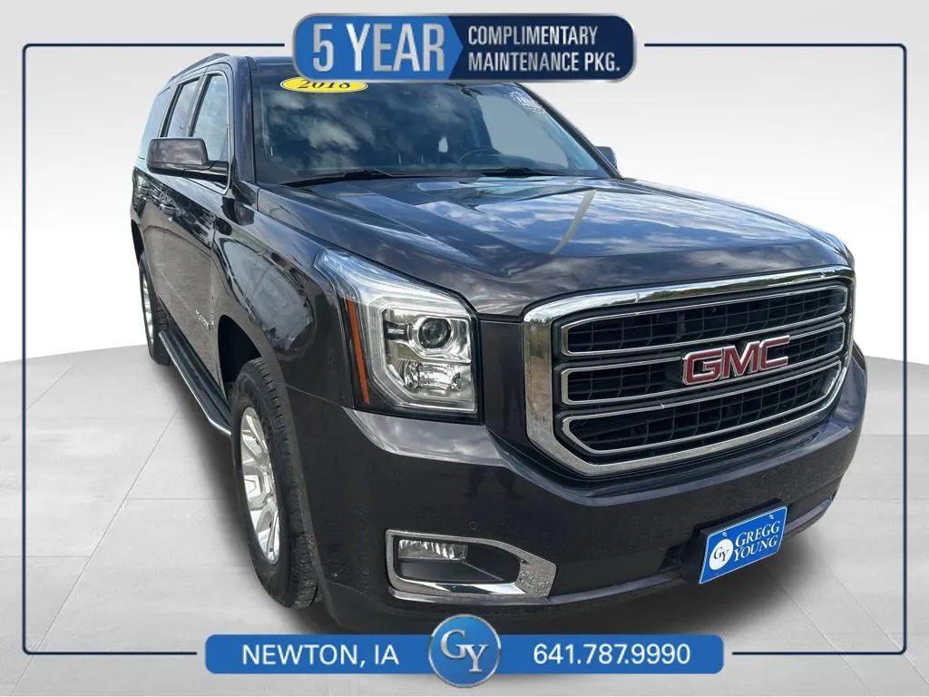 Gray 2018 GMC Yukon SLT for sale in Newton, IA