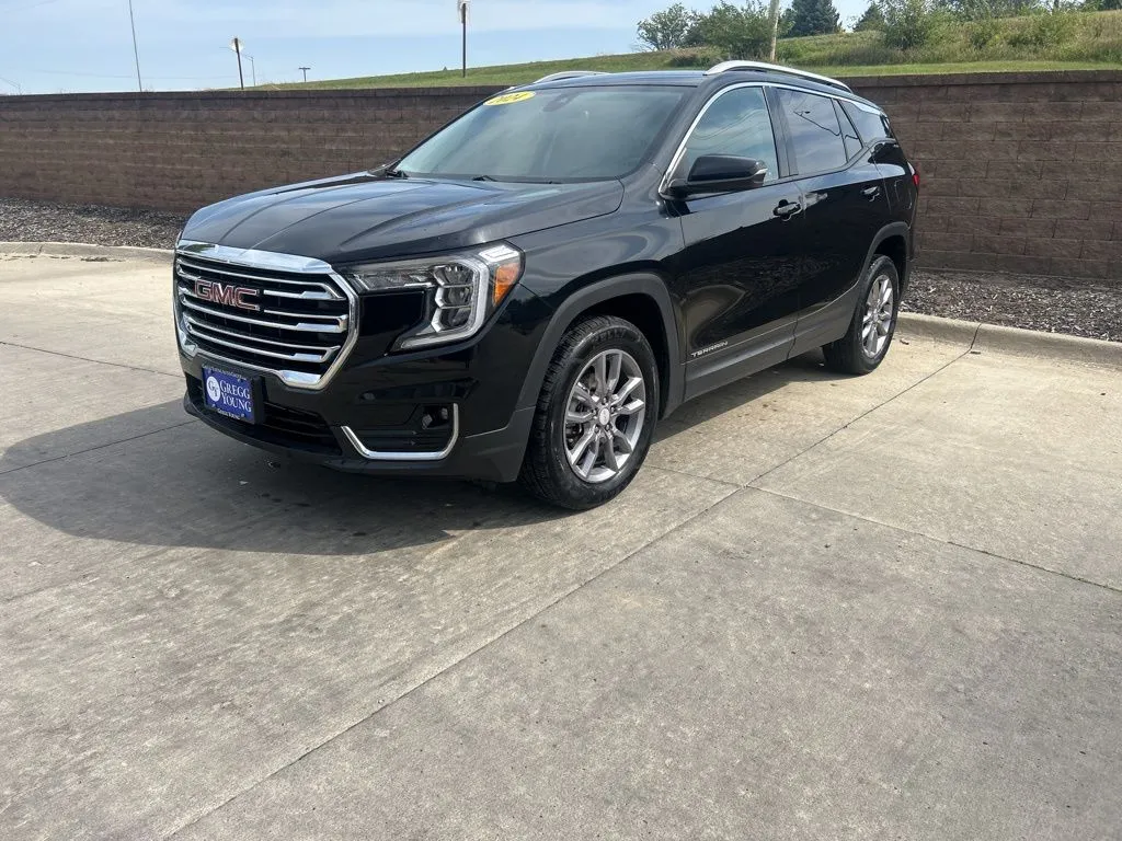 2024 GMC Terrain SLT for sale in Newton, IA