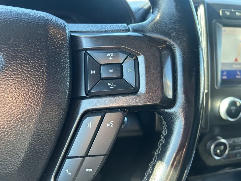 2021 Ford Expedition Limited photo 4