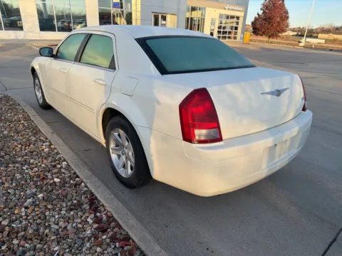 More photos of 2007 Chrysler 300 at Gregg Young Newton, IA