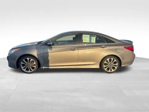 Another view of 2014 Hyundai Sonata SE for sale in Norwalk, IA at Gregg Young Chevrolet of Norwalk