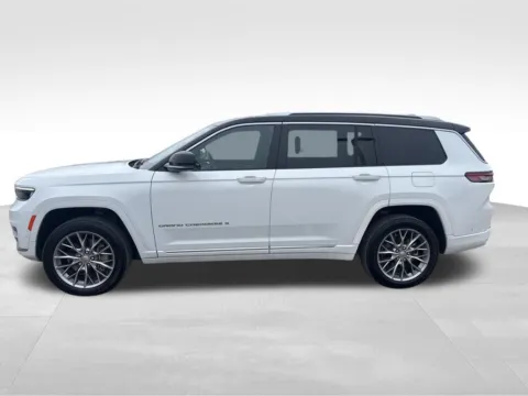 Another view of 2022 Jeep Grand Cherokee L Summit for sale in Norwalk, IA at Gregg Young Chevrolet of Norwalk