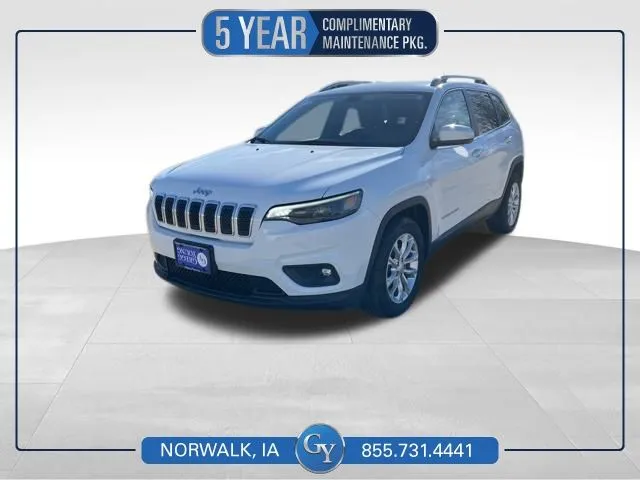 White 2019 Jeep Cherokee Latitude for sale in Norwalk, IA
