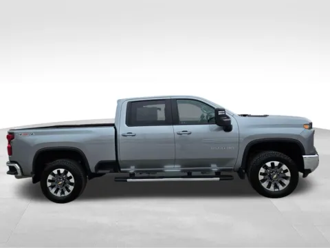 More photos of 2025 Chevrolet Silverado 2500HD LT at Gregg Young Chevrolet of Norwalk, IA