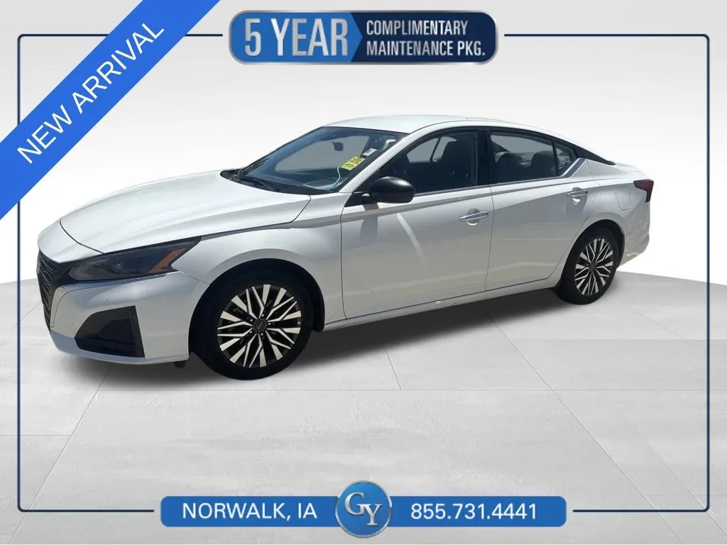White 2025 Nissan Altima 2.5 SV for sale in Norwalk, IA