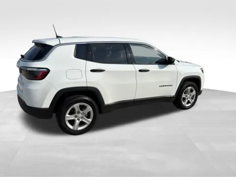 More photos of 2023 Jeep Compass Sport at Gregg Young Chevrolet of Norwalk, IA