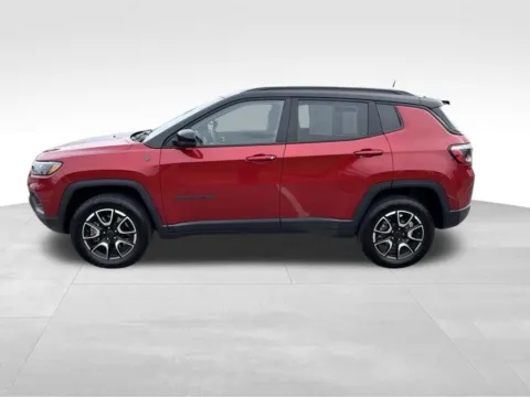 Another view of 2025 Jeep Compass Trailhawk for sale in Norwalk, IA at Gregg Young Chevrolet of Norwalk