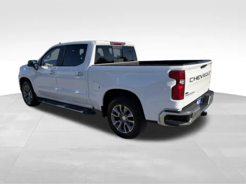 More photos of 2020 Chevrolet Silverado 1500 LT at Gregg Young Chevrolet of Norwalk, IA