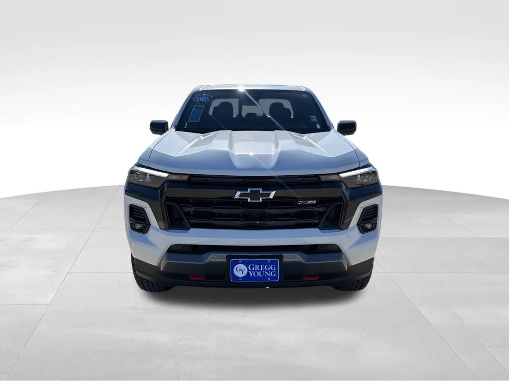 2026 Chevrolet Colorado Z71 photo 4