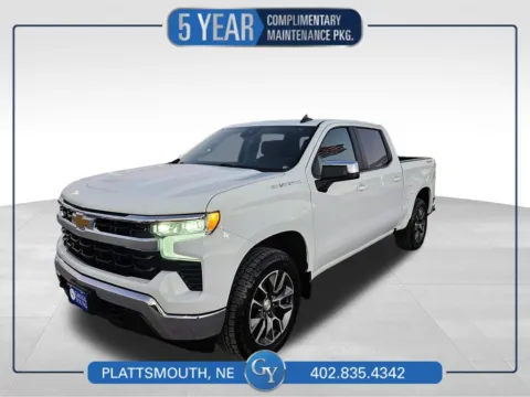 White 2022 Chevrolet Silverado 1500 LT for sale in Plattsmouth, NE